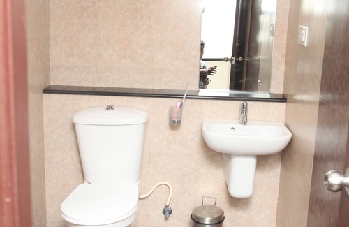 Salem Hotel | Hotel Karpagam International