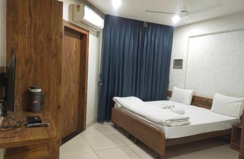 Daulatabad Hotel | Hotel Kartiki
