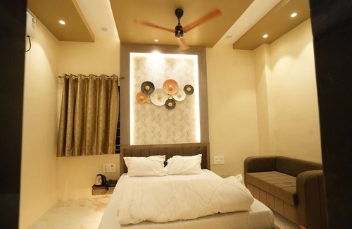 Deshnoke Hotel | HOTEL KASTURI PALACE