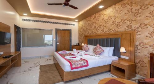 Pachpadra Hotel | Hotel Kaushal Regency