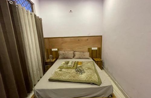 Sitapur Hotel | Hotel Kedareswram