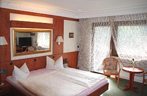 Luegde Hotel | Hotel Kempenhof