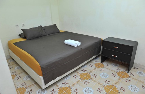 Wates Hotel | Hotel King's