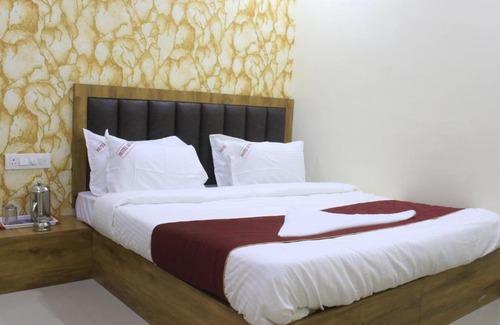 Raipur Hotel | Hotel Kings Inn