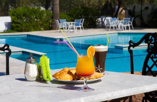 Aegina Hotel | Hotel Klonos - Kyriakos Klonos