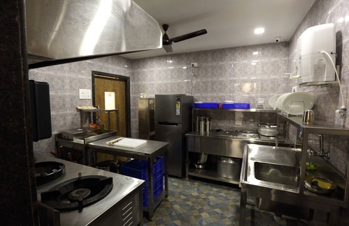 Ernakulam South Hotel | Hotel Kochi Caprice
