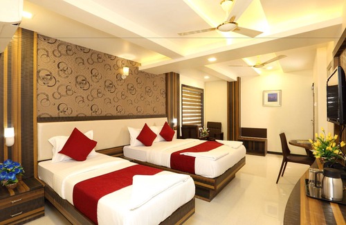 Ernakulam South Hotel | Hotel Kochi Caprice