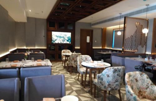 Aymanam Hotel | Hotel Kottayam Grand