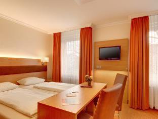 Neuhausen - Nymphenburg Hotel | Hotel Kriemhild am Hirschgarten