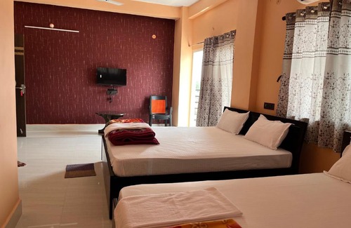 Deoghar Hotel | Hotel Krishna Paradise
