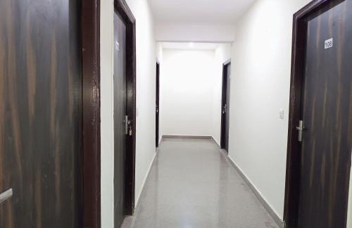 Dwarka Hotel | Hotel Krishna Tower