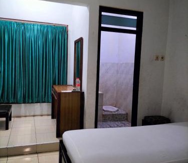 Slawi Hotel | Hotel Kudus Permata