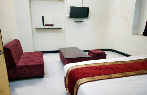Panna Hotel | Hotel Kumkum Chhaya