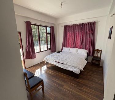 Tawang House | Hotel Kunzin