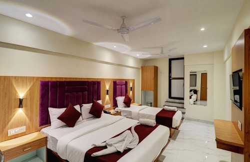 Chembur East Hotel | Hotel Kurla Residency