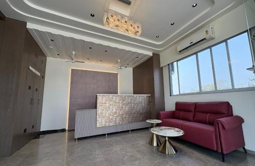 Amarnath Hotel | Hotel Kushala Grand, Dombivali