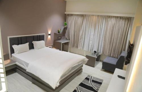 Buldana Hotel | Hotel KV Pride