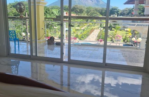 Ometepe Island Hotel | Hotel La Estancia
