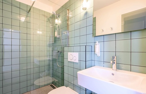 Stalingrad Hotel | Hotel La Grande Cloche