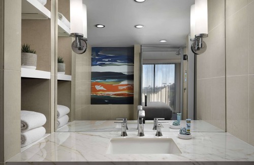 La Jolla Shores Hotel | Hotel La Jolla, Curio Collection by Hilton