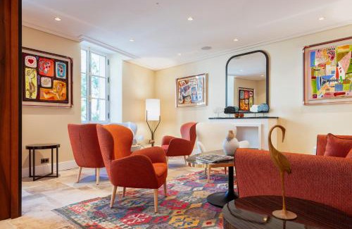 Chateauneuf-du-Pape Hotel | Hotel La Mère Germaine