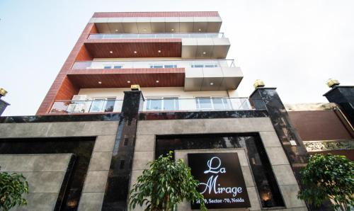 Sector 70 Hotel | Hotel La Mirage