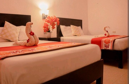 Rio Lagartos Hotel | Hotel La Placita