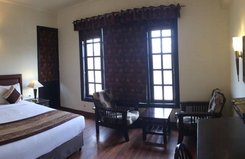 DLF Phase 3 Hotel | Hotel La Residence