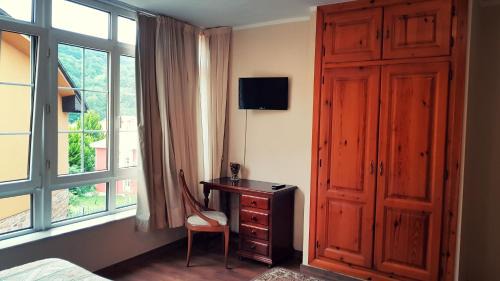 Arenas de Cabrales Hotel | Hotel La Rivera