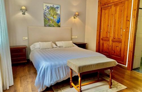 Arenas de Cabrales Hotel | Hotel La Rivera