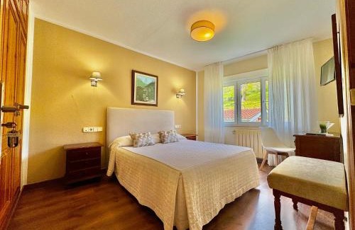 Arenas de Cabrales Hotel | Hotel La Rivera
