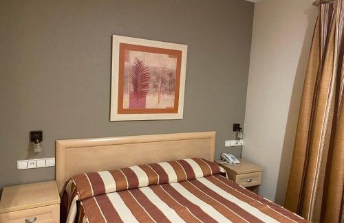 Humanes de Madrid Hotel | Hotel La Union