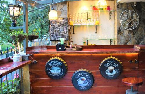 Mallital Hotel | Hotel Lakeside Inn Nainital