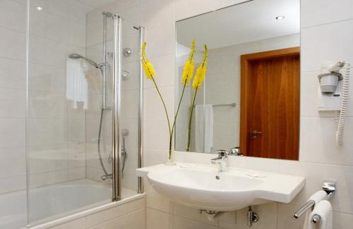 Allershausen Hotel | Hotel Landgasthof Gschwendtner