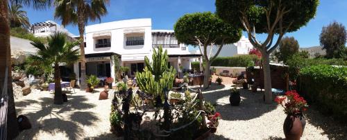 Agua Amarga Hotel | Hotel las Calas