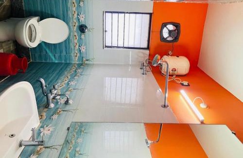 Tamluk Hotel | hOTEL LAVANYA
