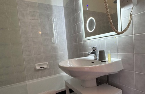 Vendome Hotel | Hotel Le Capricorne