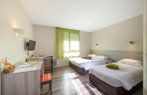 Sarcey Hotel | Hotel Le Chatard