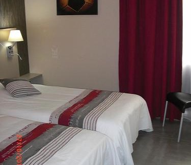 La Farlede Hotel | Hotel Le Coudon