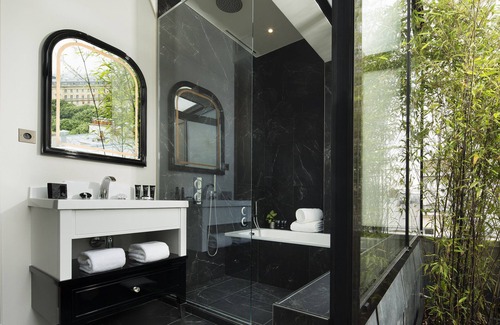 Quartier des Invalides Hotel | Hotel Le Narcisse Blanc & Spa
