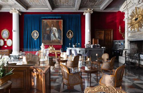 Nice City Centre Hotel | Hotel Le Negresco