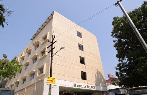 Gandhipuram Hotel | Hotel Le Palace
