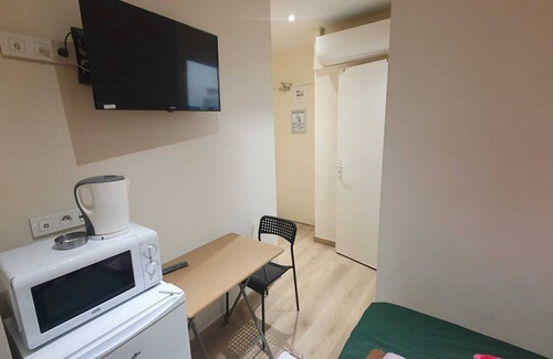 La Courneuve Hotel | Hotel Le Privilege