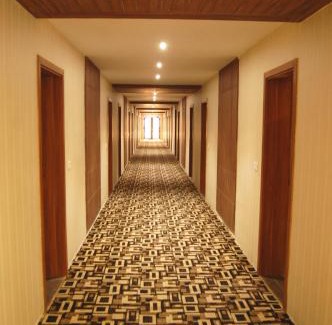 Raipur Hotel | Hotel Le Roi Raipur at Raipur Railway Station