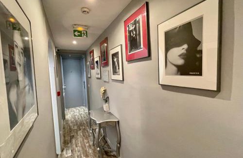 Cannes City Centre Hotel | Hotel le Romanesque