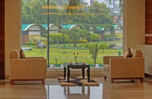 Vijayanagar Hotel | Hotel Le Ruchi the Prince