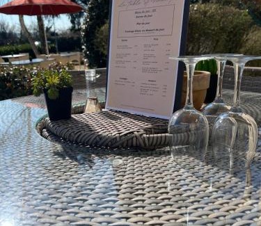 Les Sept Chemins Hotel | Hotel Le Saint Vincent Lyon Sud