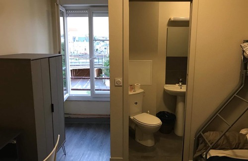Miroir - Batignolles Hotel | Hotel Le Sporting