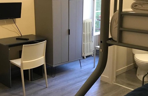 Miroir - Batignolles Hotel | Hotel Le Sporting