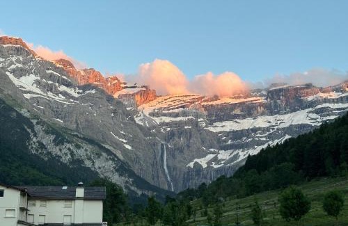 Gavarnie-Gedre Hotel | Hotel le Taillon